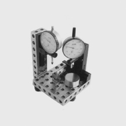 Single measuring vise for measurement technology Single measuring vise for measurement technology